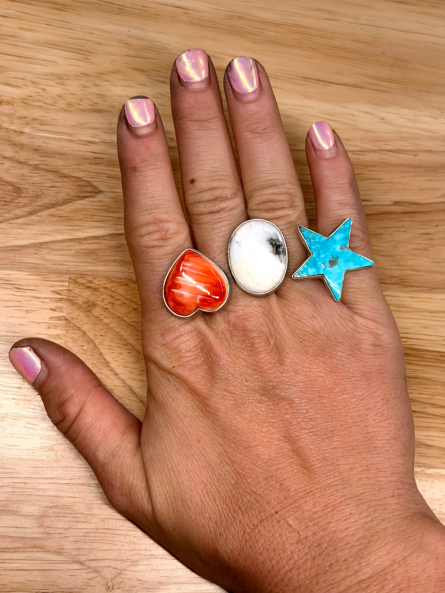 The Wonder Woman Knuckles
